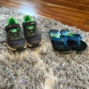 Kids shoe and flip flop bundle
